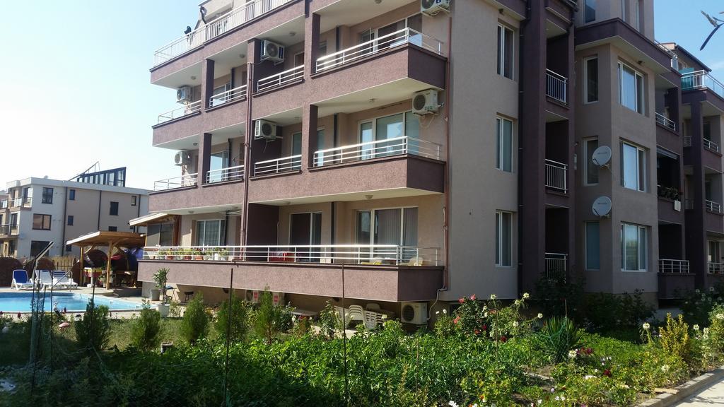 Anfid Apartments Burgas Exterior foto